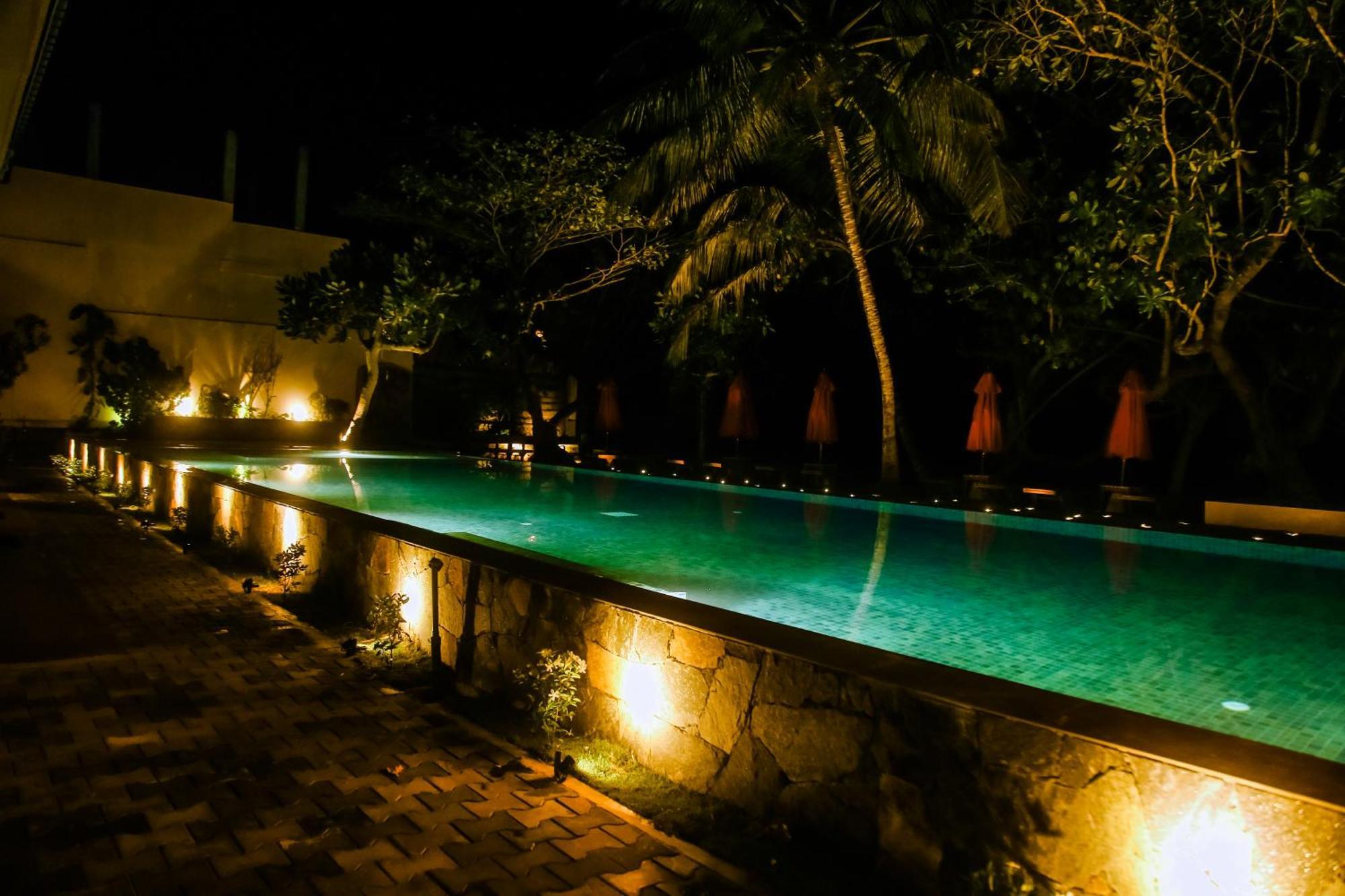 Surf Sea Breeze Hotel มิริสซา ภายนอก รูปภาพ