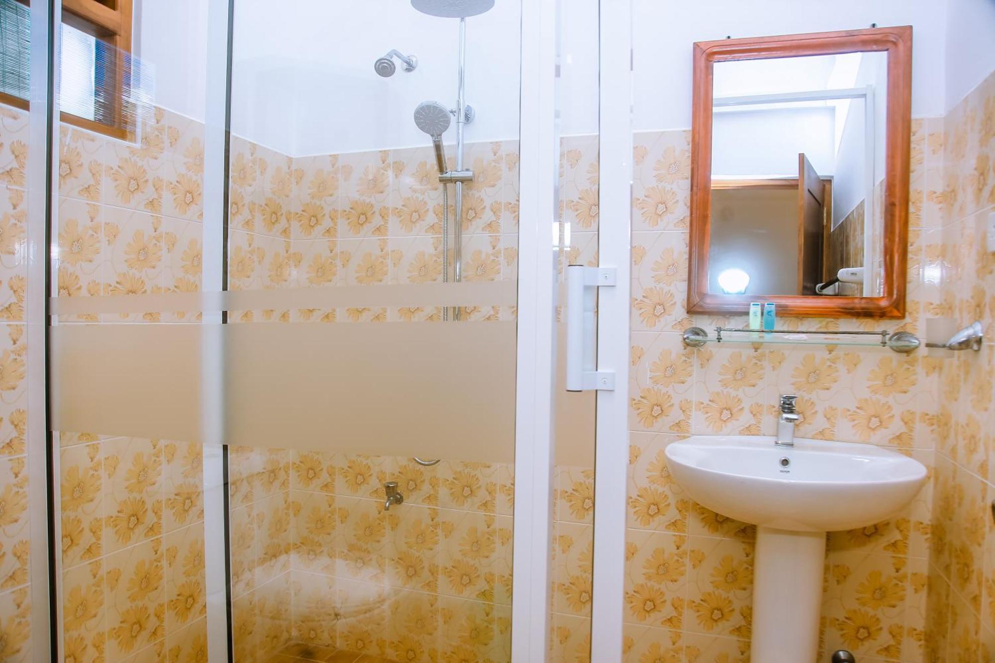 Surf Sea Breeze Hotel มิริสซา ภายนอก รูปภาพ